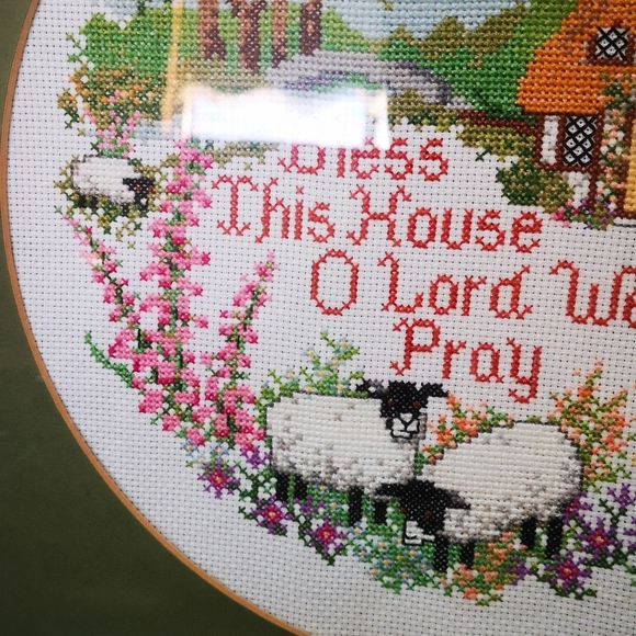 Vintage cross-stitch wall picture  70s. - Picture 3 of 4